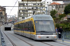 Metro do Porto Bombardier Flexity-Outlook tram (line D) at Ponte Luís (crossing Rio Douro), 16. October 2016