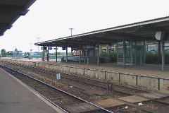 railwaystations jernbanestationer denmark 2007080445 holbaek