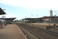 railwaystations jernbanestationer denmark 2007080446 holbaek