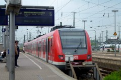 DB 422 049-7, Dortmund Hauptbahnhof, 13. April 2014