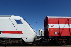 DBAG IC steuerwagen und NEG Güterwagen, Dagebüll Mole, 1. September 2016