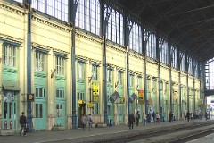 20061020 04 railwaystations jernbanestationer hungary budapest nyugati