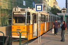 Budapest, Móricz Zsigmond Körter, 14. October 2006