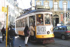 Lisbon, Alfama, 7. December 2005