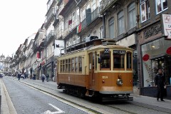 Porto, Rua de 31 de Janeiroin, 15. October 2016