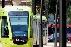 tdm (Tranvia de Murcia) Citadis 302, Murcia, Plaza Circular, 22. June 2015.  Delivered 2007 to 2011 (ex Madrid). Manufacturer: Alstom. Quantity in Murcia: 11.